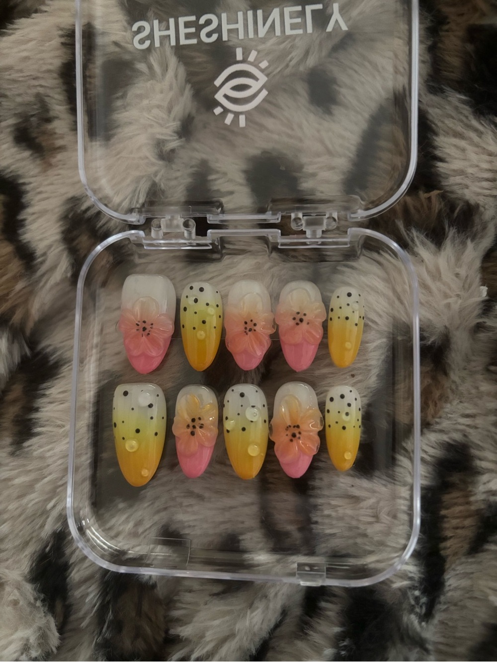 Floral Ombre Press-On Nails in Pink, Yellow & White